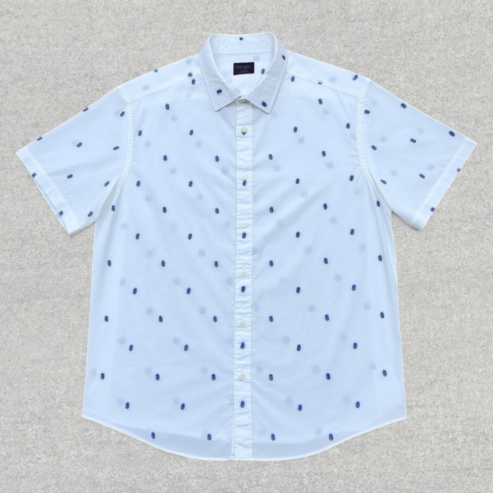 UNTUCKit Button Down Shirt Mens XL White Blue Pineapple Embroidered Pellegrini
